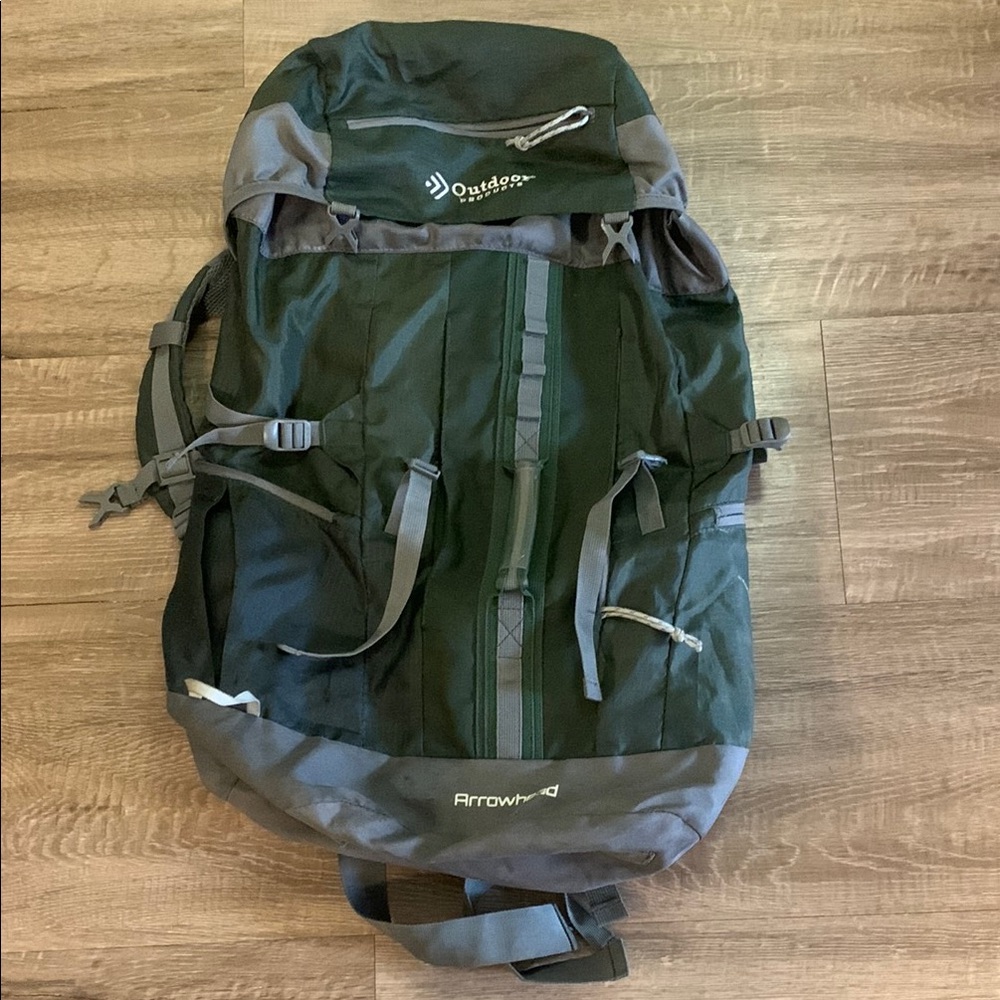 Extra Large Outdoor Backpack, good condition!